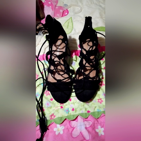 Lace up heels - Picture 1 of 1